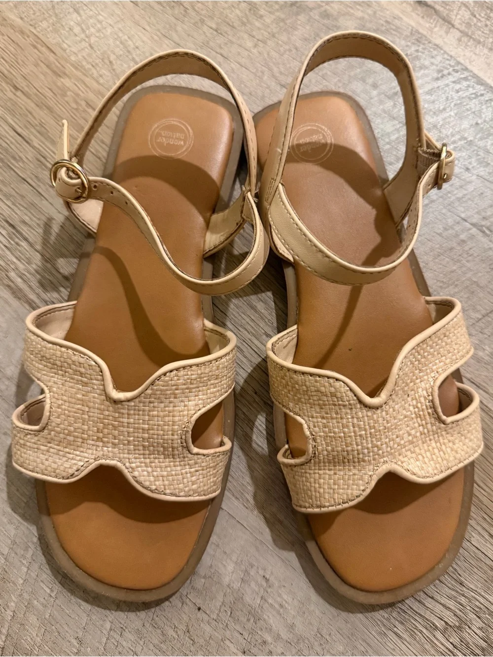 wonder nation Kids - Girls Beige Woven Strap Sandals